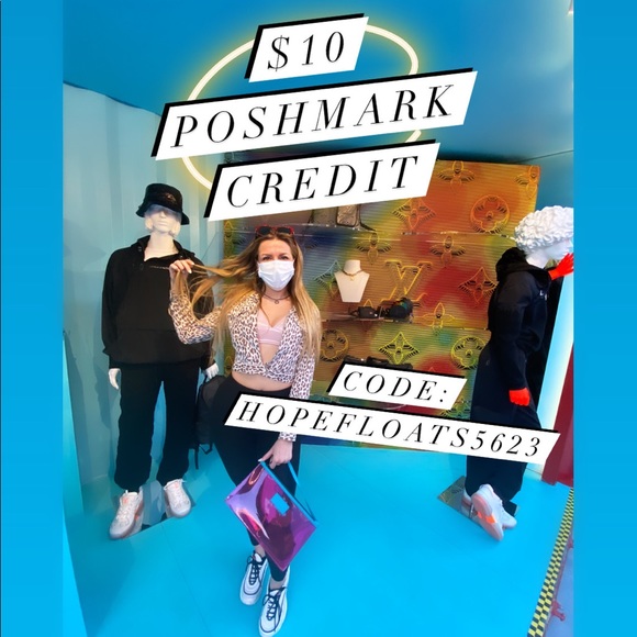 Michael Kors Tan Brown Leather Double Compartment Zippered Crossbody Purse - Picture 17 of 17